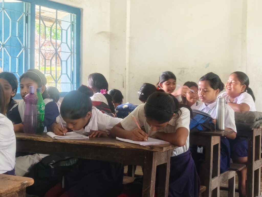 পশ্চিমবঙ্গে স্কুল শিক্ষায় বড় পরিবর্তন, সিলেবাস ও মূল্যায়ন পদ্ধতি পর্যালোচনায় বিশেষজ্ঞ কমিটি গঠন
