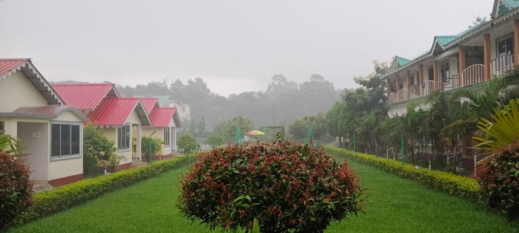 বঙ্গজুড়ে বৃষ্টির পূর্বাভাস, উত্তরবঙ্গে হলুদ সতর্কতা | CT News বাংলা
ছবি : চিলাপাতা টেন্ট হাউস 