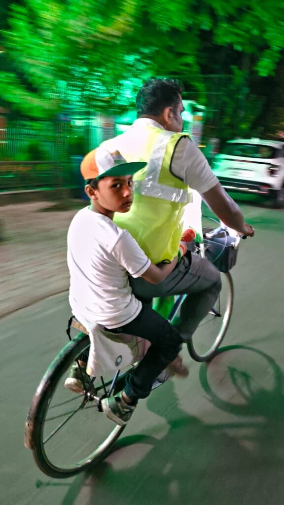কোচবিহারে মধ্যরাতে ‘Midnight Cycling 2026’, সাইকেলের আলোয় স্বাধীনতার বার্তা
