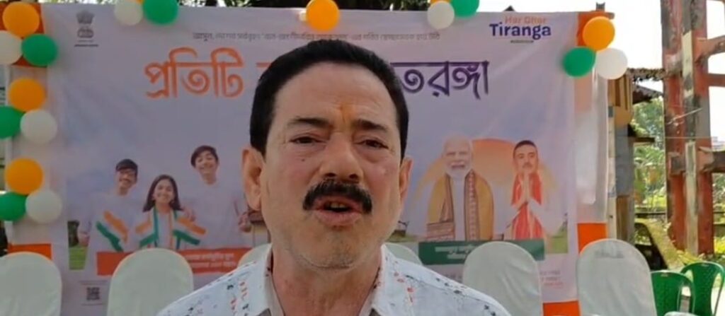 কোচবিহারে ‘হর ঘর তিরঙ্গা’ বার্তা নিয়ে সাইকেল র‍্যালি, শহরজুড়ে দেশপ্রেমের আবহ