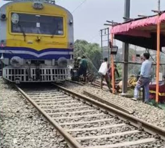 ৬৫ ঘণ্টা পর নিউ ফরাক্কায় রেললাইন সংস্কার সম্পূর্ণ, সফল ট্রায়াল রান