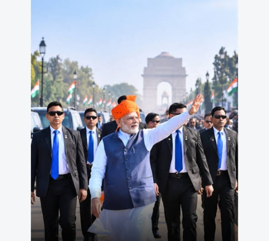 প্রধানমন্ত্রীর অনুষ্ঠানস্থলের কাছে ভুয়ো PMO আইডি ও বন্দুকসহ গ্রেফতার ২