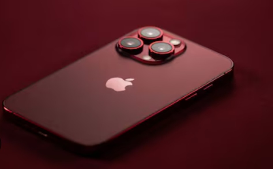 ভারতে শুরু iPhone 18 Pro ও Pro Max-এর বিক্রি, দাম ও ফিচার জানুন