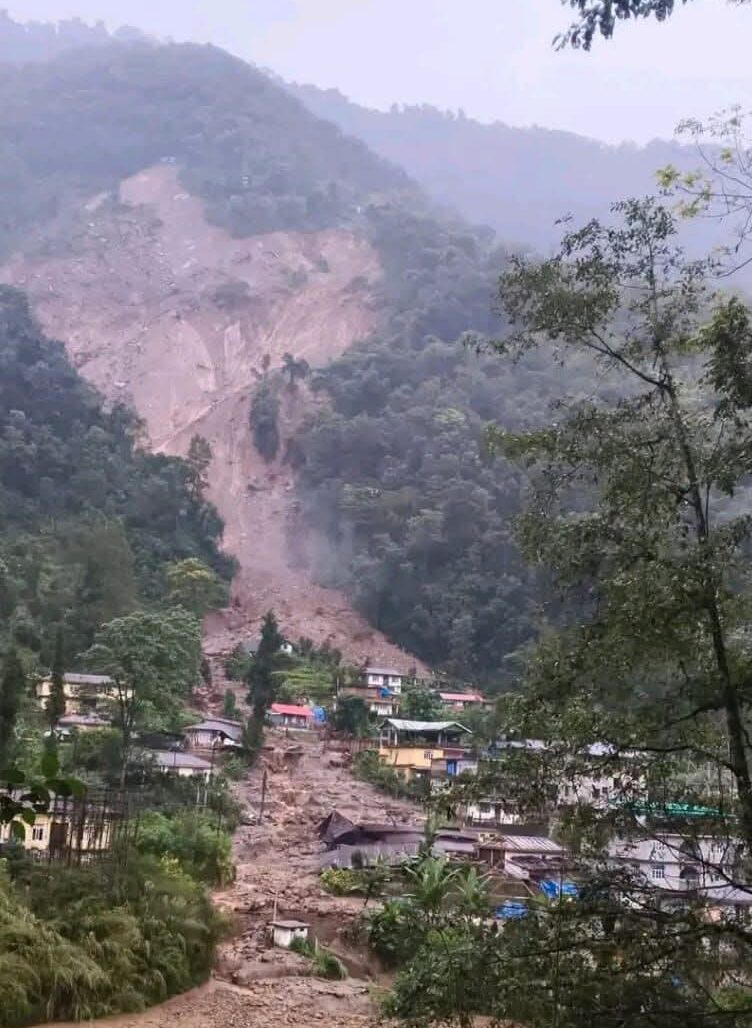 সিকিমে ভয়াবহ ধস, লাগাতার বৃষ্টিতে ক্ষতিগ্রস্ত রিম্বি গ্রাম, বাড়ছে বিপদের আশঙ্কা