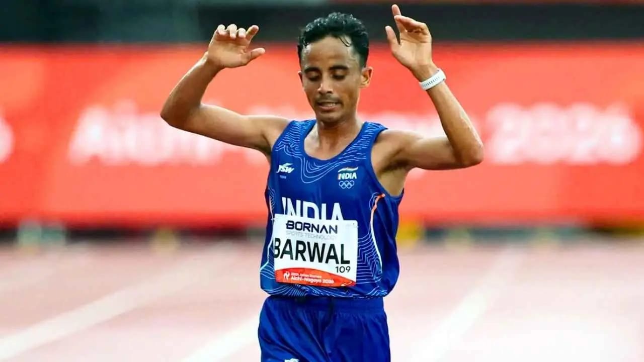 ৪৪ বছর পর এশিয়ান গেমসে ম্যারাথনে পদক, রুপো জিতলেন সাওয়ান বারওয়াল