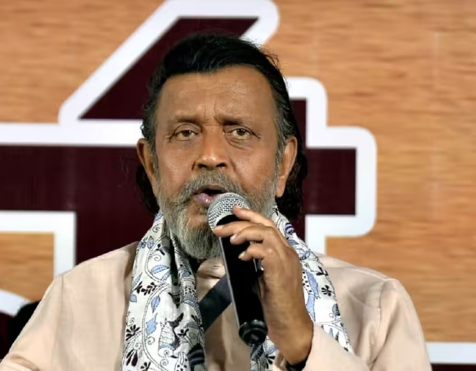 ভুটান ঘাটে মহাগুরু মিঠুন, ডুয়ার্সের পর্যটন সম্ভাবনা খতিয়ে দেখলেন